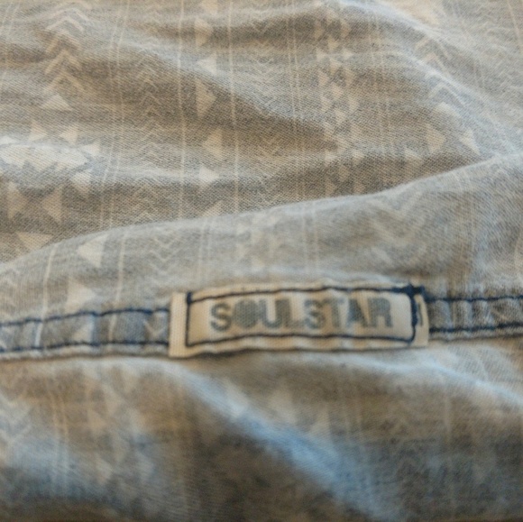 Aztec Button Down - Picture 3 of 5